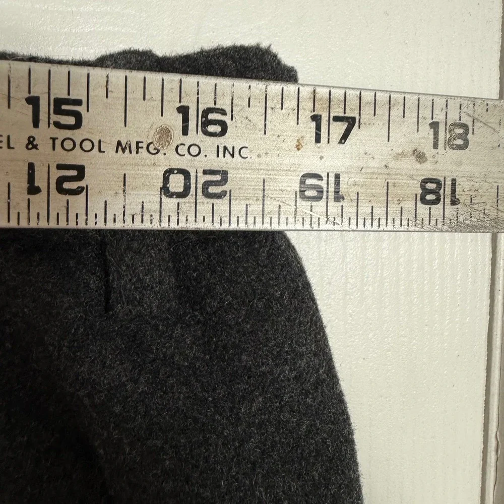 Banana Republic Pleated Wool Trousers 33x26 Grey Dark Academia Cuffed Pants